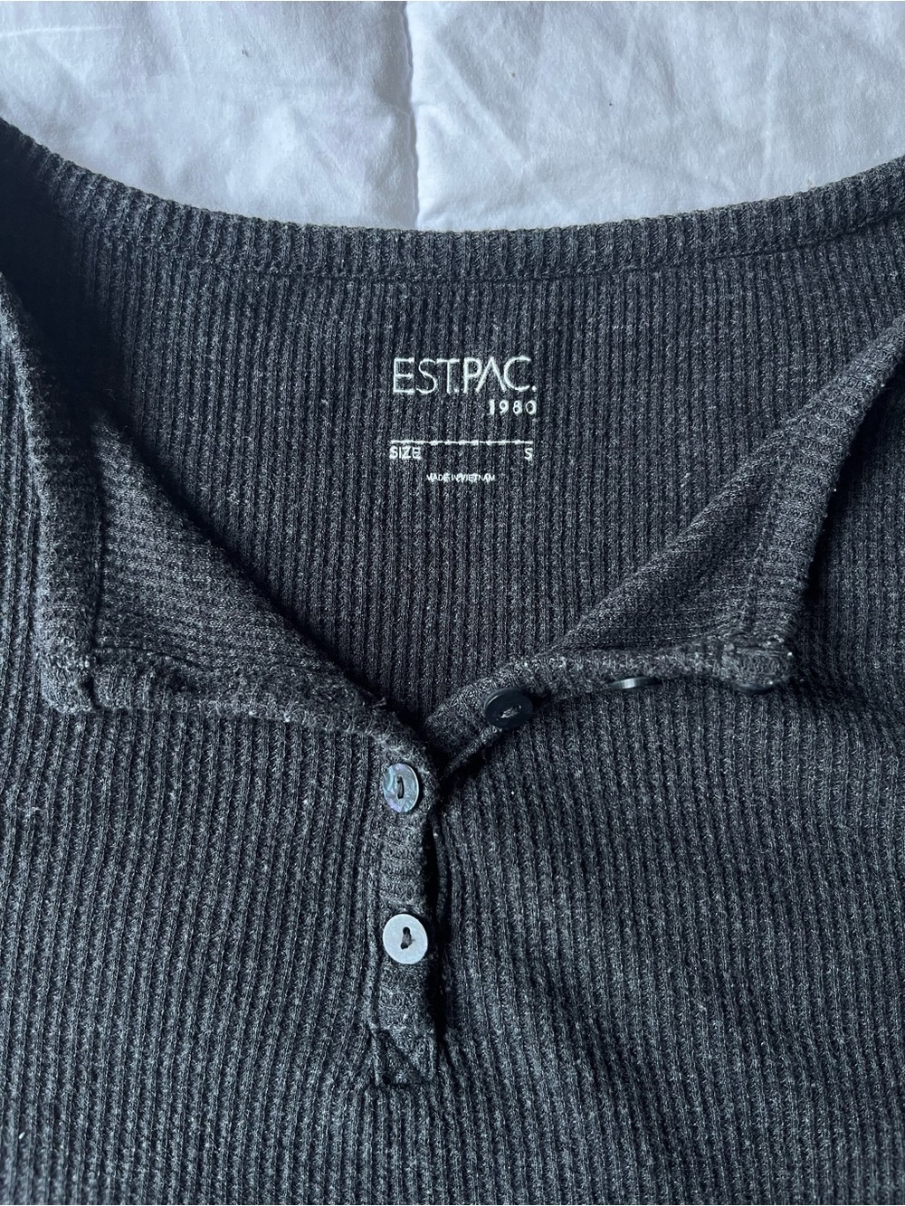 Grey Ribbed PacSun Crop Top - Picture 2 of 4